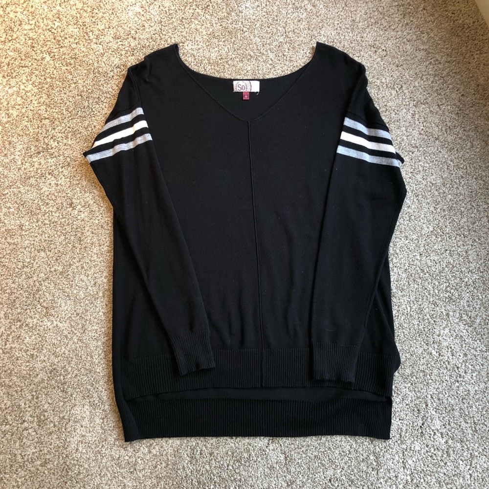 VARSITY SWEATER